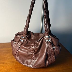 B. Makowski women’s purse